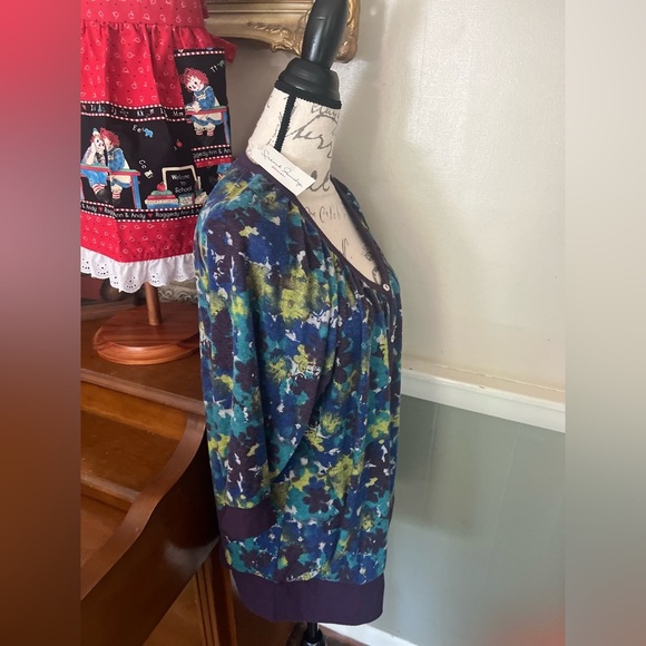 French Laundry Floral Blouse NWT - Picture 3 of 7